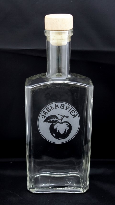 Pieskovaná fľaša ražná 0,5 l JABLKOVICA + griffkork