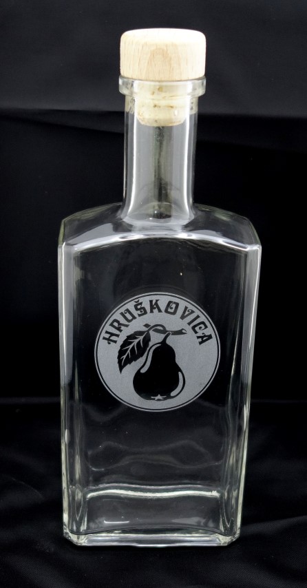 Pieskovaná fľaša ražná 0,5 l HRUŠKOVICA + griffkork