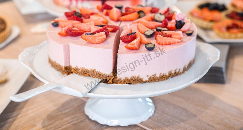 Čajová kanvica s vekom 0,75l VERONA