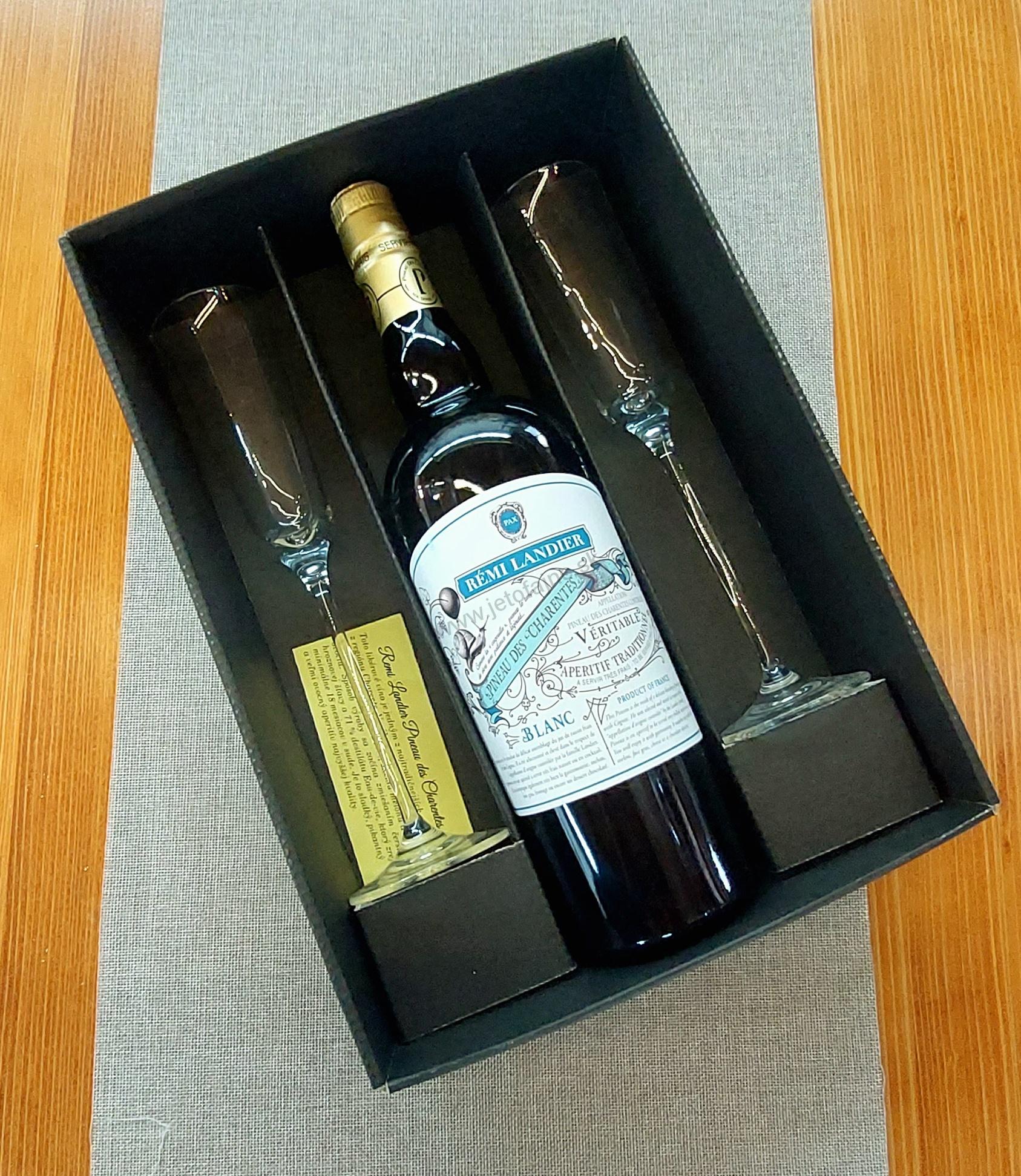 Darčeková kazeta s cognac-likér vínom Blanc 2+1 