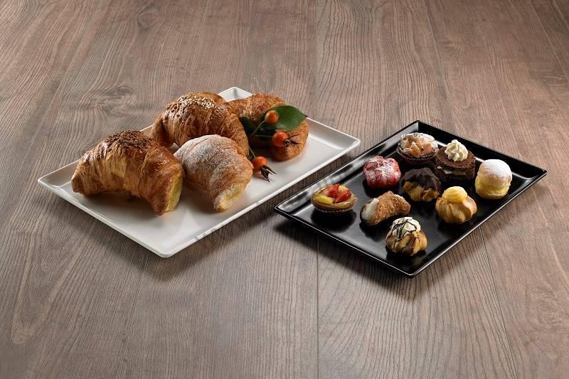 Melamínový podnos čierny 35x24x2,3