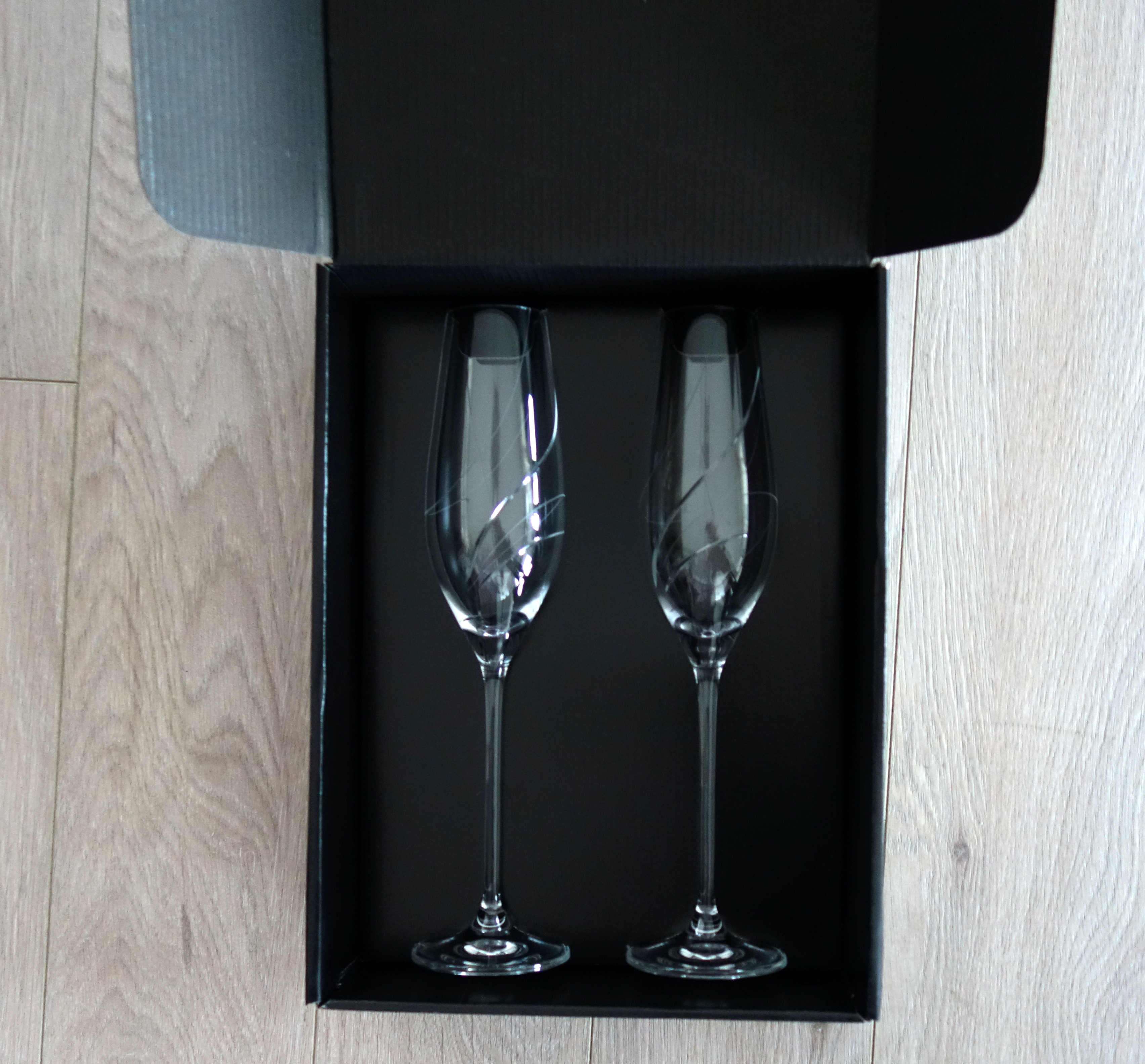 Brúsené poháre na sekt 210 ml - 2 kusy