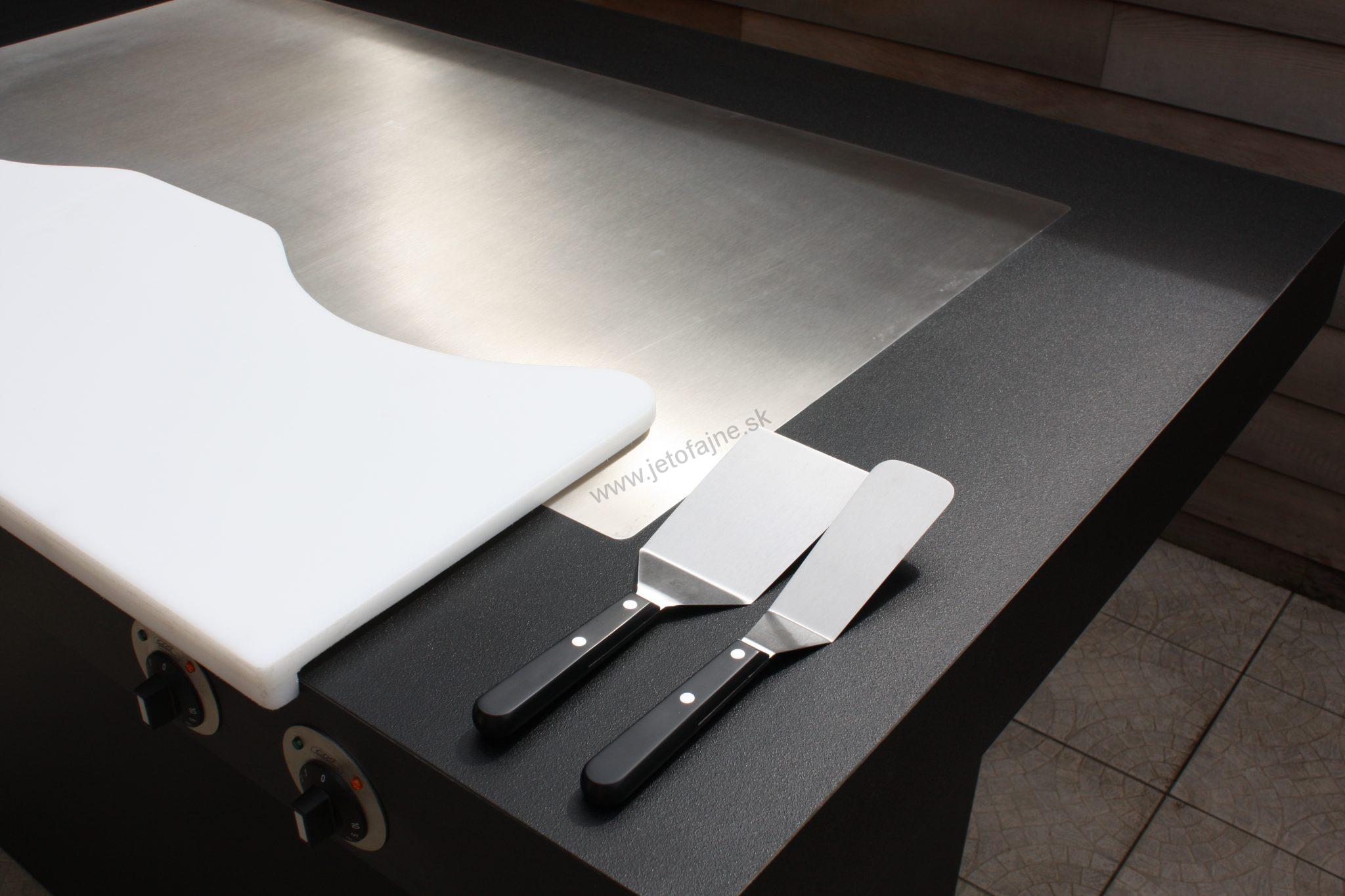 Zabudovateľný gril MO-111